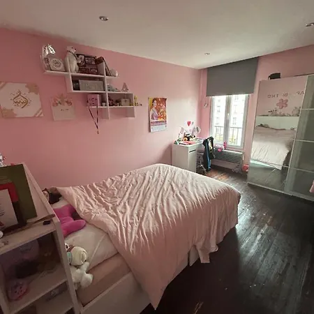 5 Piece Moderne Apartamento